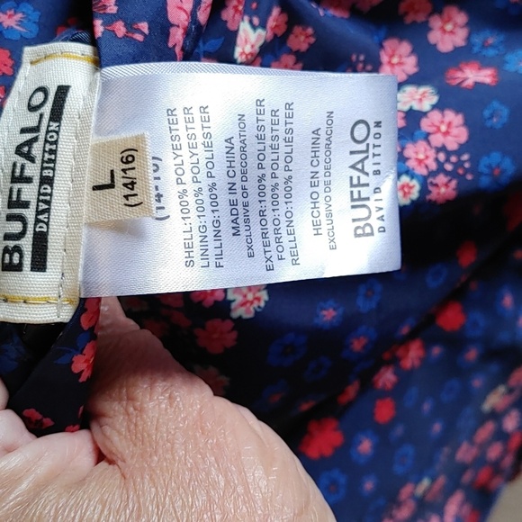 NWT Buffalo David Bitton Reversible Floral/Sherpa Vest Size Large 14-16 - Picture 14 of 14